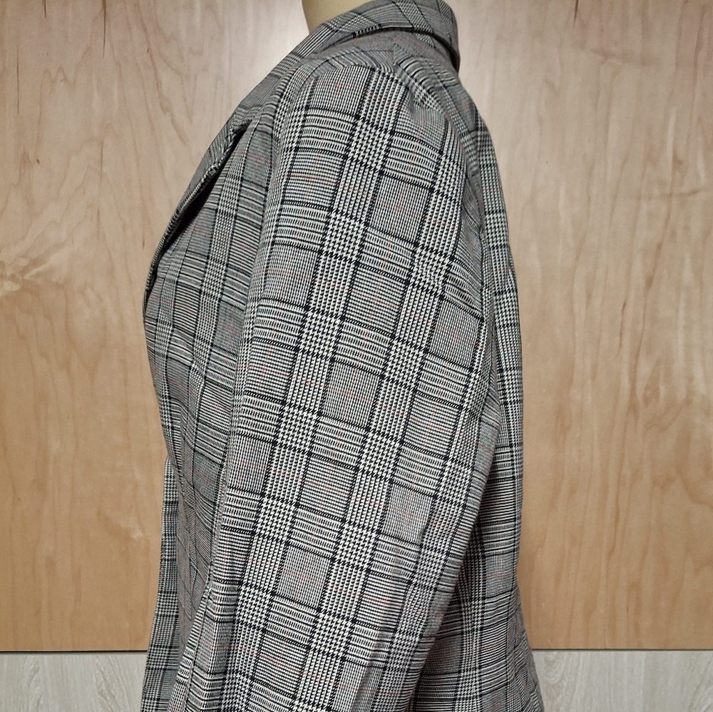 💋Nine West Women's Black and White Checkered Blazer💋 - Picture 6 of 7